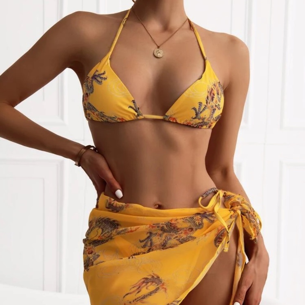 NWT Yellow Patterned Suit & Sarong Set
